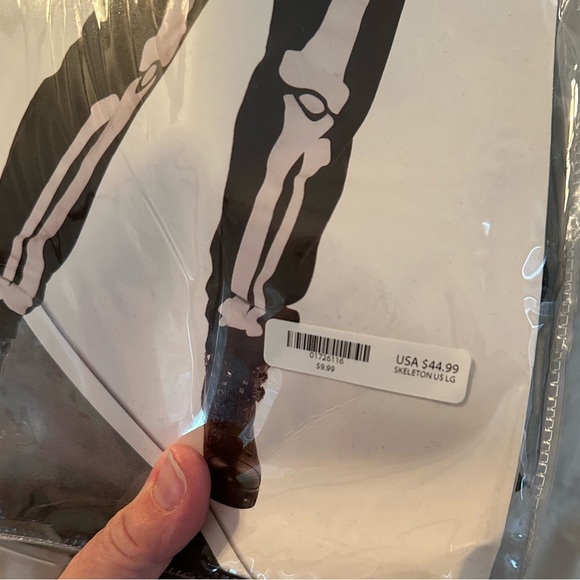 Spirit Halloween Skeleton Costume & Accessories, Halloween - Picture 7 of 16